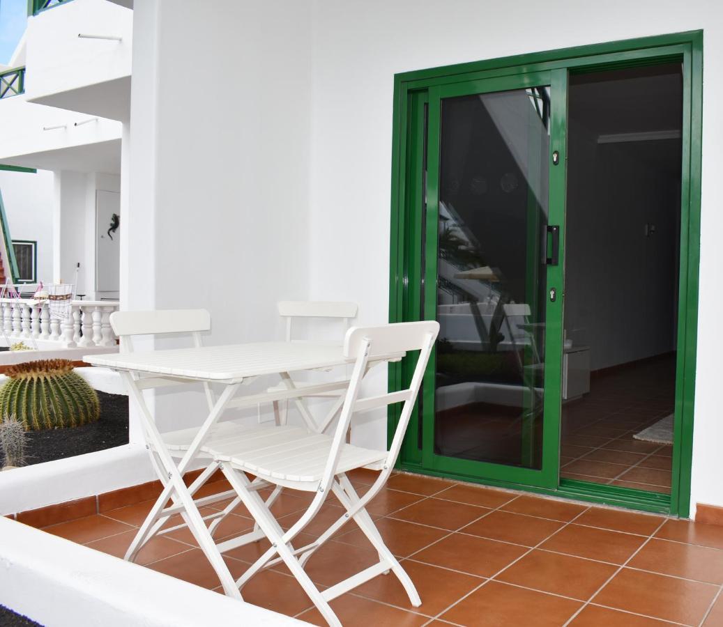 Playa Park 3 - 1 Bed - Ground Floor - Air-Con - Private Wi-Fi - Uk Tv Daire Puerto del Carmen  Dış mekan fotoğraf