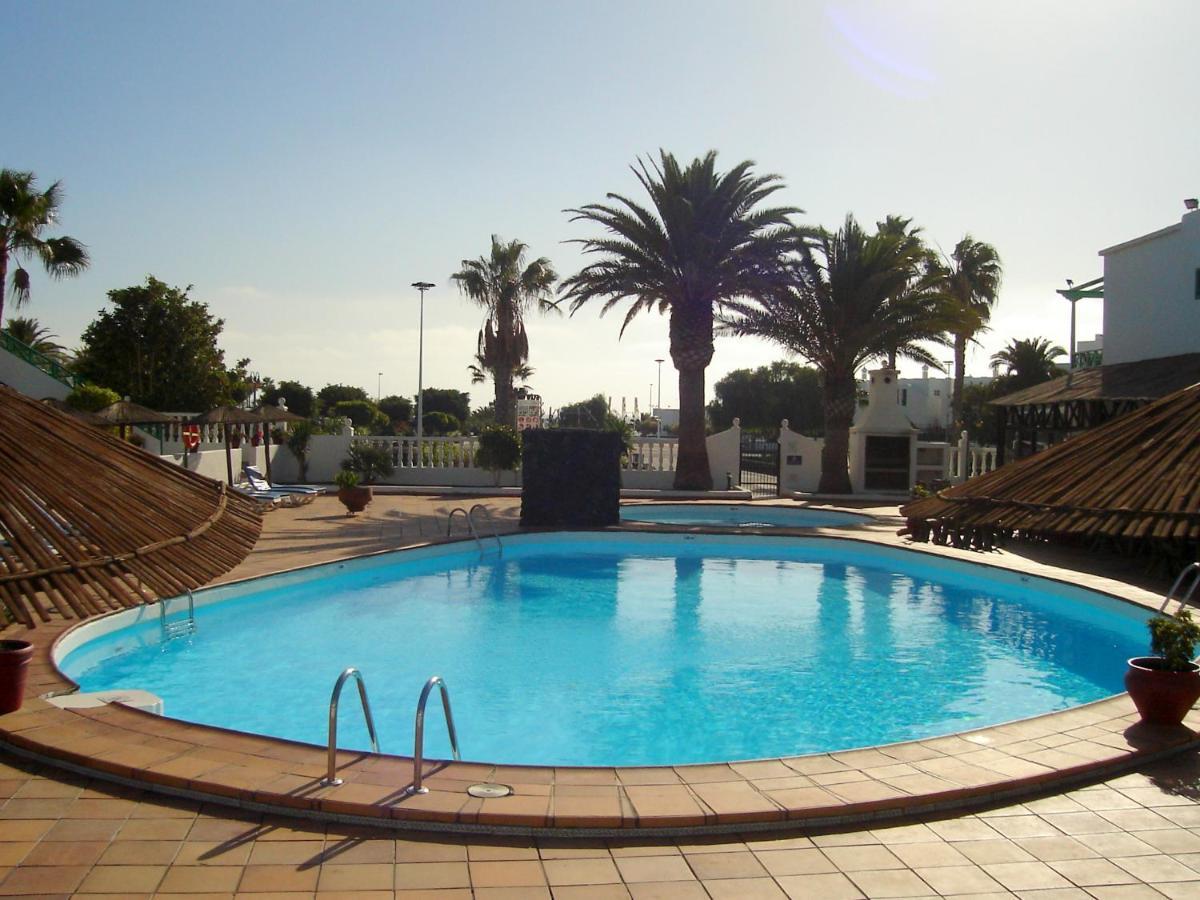 Playa Park 3 - 1 Bed - Ground Floor - Air-Con - Private Wi-Fi - Uk Tv Daire Puerto del Carmen  Dış mekan fotoğraf
