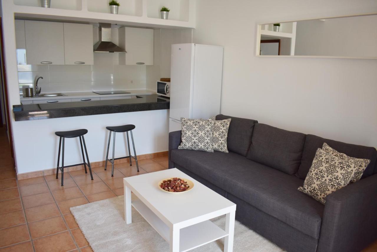 Playa Park 3 - 1 Bed - Ground Floor - Air-Con - Private Wi-Fi - Uk Tv Daire Puerto del Carmen  Dış mekan fotoğraf